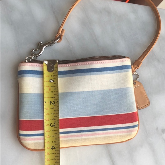 Coach Beautiful wristlet, colorful and light! - Picture 8 of 8